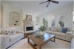 7611 Regency Cir, Atlanta, GA 30350 - Photo 3