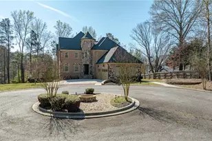 7611 Regency Cir, Atlanta, GA 30350 - Photo 77