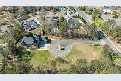 7611 Regency Circle, Atlanta, GA 30350 - Photo 77
