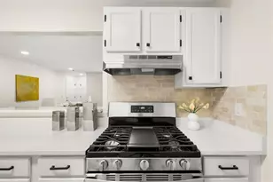 4690 Vinings Central Run SE, Atlanta, GA 30339 - Photo 9