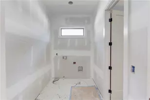 806 Riverside Rd, Sugar Hill, GA 30518 - Photo 31