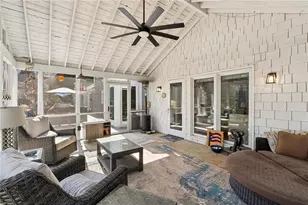 555 Valley Hall Dr, Sandy Springs, GA 30350 - Photo 45