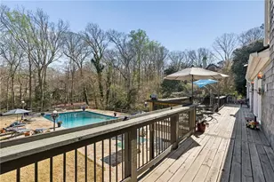 555 Valley Hall Dr, Sandy Springs, GA 30350 - Photo 51