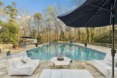 555 Valley Hall Drive, Sandy Springs, GA 30350 - Photo 53