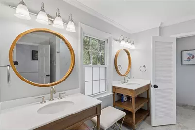 555 Valley Hall Drive, Sandy Springs, GA 30350 - Photo 31