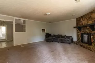 137 Springvalley Cir, Stockbridge, GA 30281 - Photo 3