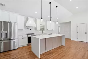 2940 Cloverhurst Dr, Atlanta, GA 30344 - Photo 9