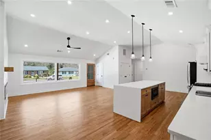 2940 Cloverhurst Dr, Atlanta, GA 30344 - Photo 11