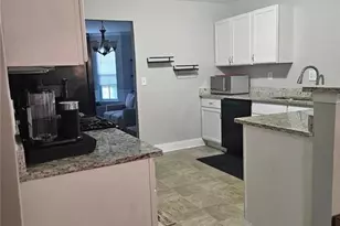 3951 Oak Field Dr, Loganville, GA 30052 - Photo 9