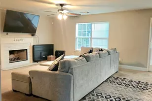 3951 Oak Field Dr, Loganville, GA 30052 - Photo 17