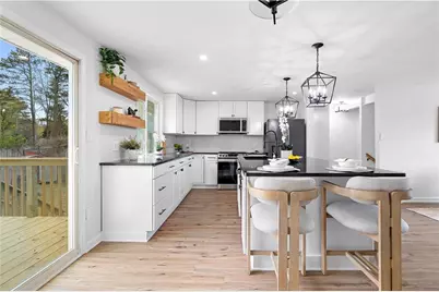 425 Worthington Hills Court, Roswell, GA 30076 - Photo 11