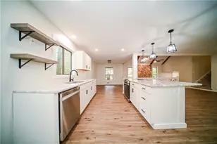 600 Ponderosa Ct, Fayetteville, GA 30214 - Photo 3