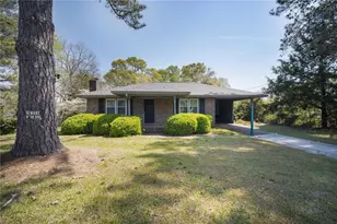 290 W Valley Dr, Fort Valley, GA 31030 - Photo 1