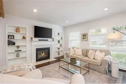 960 Lindridge Drive NE, Atlanta, GA 30324 - Photo 9