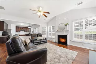 310 Hammersmith Dr, Suwanee, GA 30024 - Photo 19