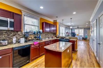 1340 Lyle Avenue, East Point, GA 30344 - Photo 9