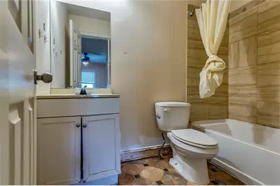 1340 Lyle Avenue, East Point, GA 30344 - Photo 33