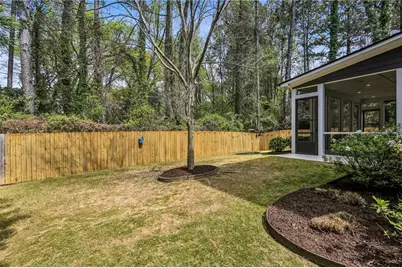 2039 Westside Boulevard, Atlanta, GA 30318 - Photo 45