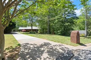 212 Hickory Oak Hollow, Cumming, GA 30040 - Photo 45