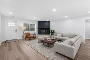 8919 Saddlewood Dr, Jonesboro, GA 30238 - Photo 3