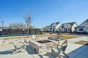 491 Pearl St, Cumming, GA 30040 - Photo 3