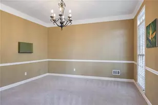 1045 Tullmore Dr, Roswell, GA 30075 - Photo 5