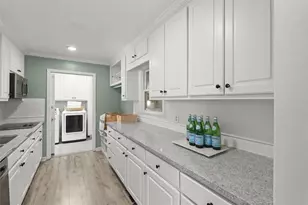 146 Lancelot Way, Lawrenceville, GA 30046 - Photo 15