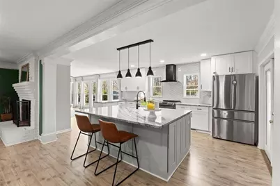 146 Lancelot Way, Lawrenceville, GA 30046 - Photo 3