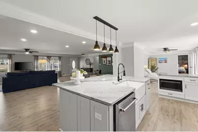 146 Lancelot Way, Lawrenceville, GA 30046 - Photo 11