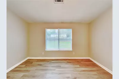 276 Village Drive, McDonough, GA 30253 - Photo 9