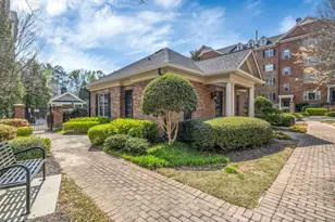 2300 Peachford Rd, Dunwoody, GA 30338 - Photo 35