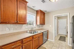 401 Gracious Way, McDonough, GA 30253 - Photo 13
