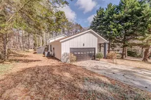 6788 E Woodridge Pl E, Douglasville, GA 30135 - Photo 7