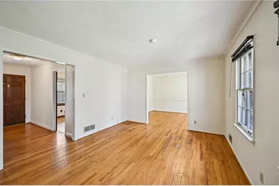 2191 Plantation Court, Lawrenceville, GA 30044 - Photo 5