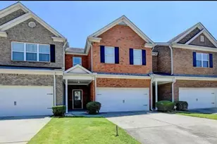 233 Greenview Ln, Lawrenceville, GA 30046 - Photo 1