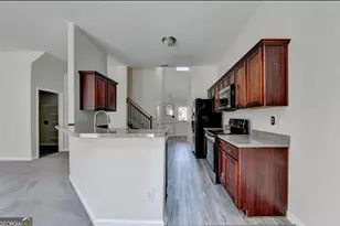 233 Greenview Ln, Lawrenceville, GA 30046 - Photo 5