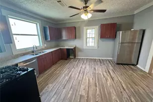 74 Martin Luther K Dr, Winder, GA 30680 - Photo 9