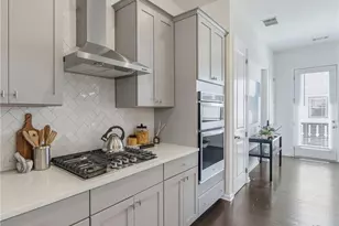 3933 Danube Ln, Atlanta, GA 30339 - Photo 9