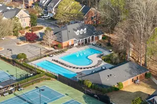 4906 Fairmont Way, Roswell, GA 30075 - Photo 41