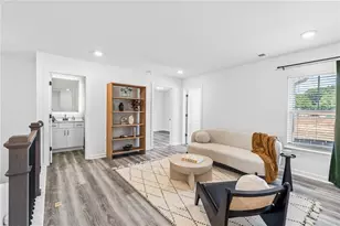 3281 Pepperpike Ct, Loganville, GA 30052 - Photo 15