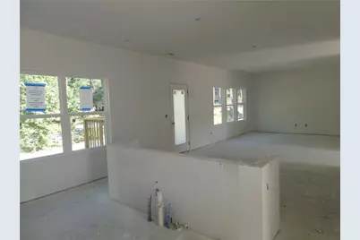 3281 Pepperpike Court, Loganville, GA 30052 - Photo 5