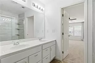 1560 Avalon Creek Rd, Sugar Hill, GA 30518 - Photo 45