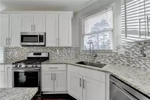 2550 Lockemeade Way, Lawrenceville, GA 30043 - Photo 31