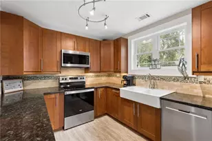 350 Garden Ln NW, Atlanta, GA 30309 - Photo 9