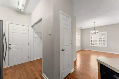 5020 Timber Hills Drive, Oakwood, GA 30566 - Photo 9