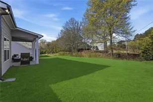 22 Winding Rose Dr, Hoschton, GA 30548 - Photo 45