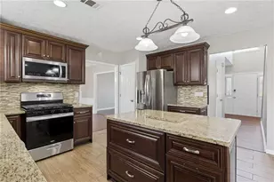 407 Cool Springs Pl NW, Kennesaw, GA 30144 - Photo 11