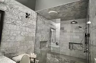 1250 Breuer Mews, Atlanta, GA 30318 - Photo 15