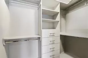 1250 Breuer Mews, Atlanta, GA 30318 - Photo 19