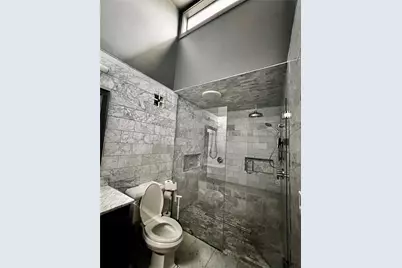 1250 Breuer Mews, Atlanta, GA 30318 - Photo 15